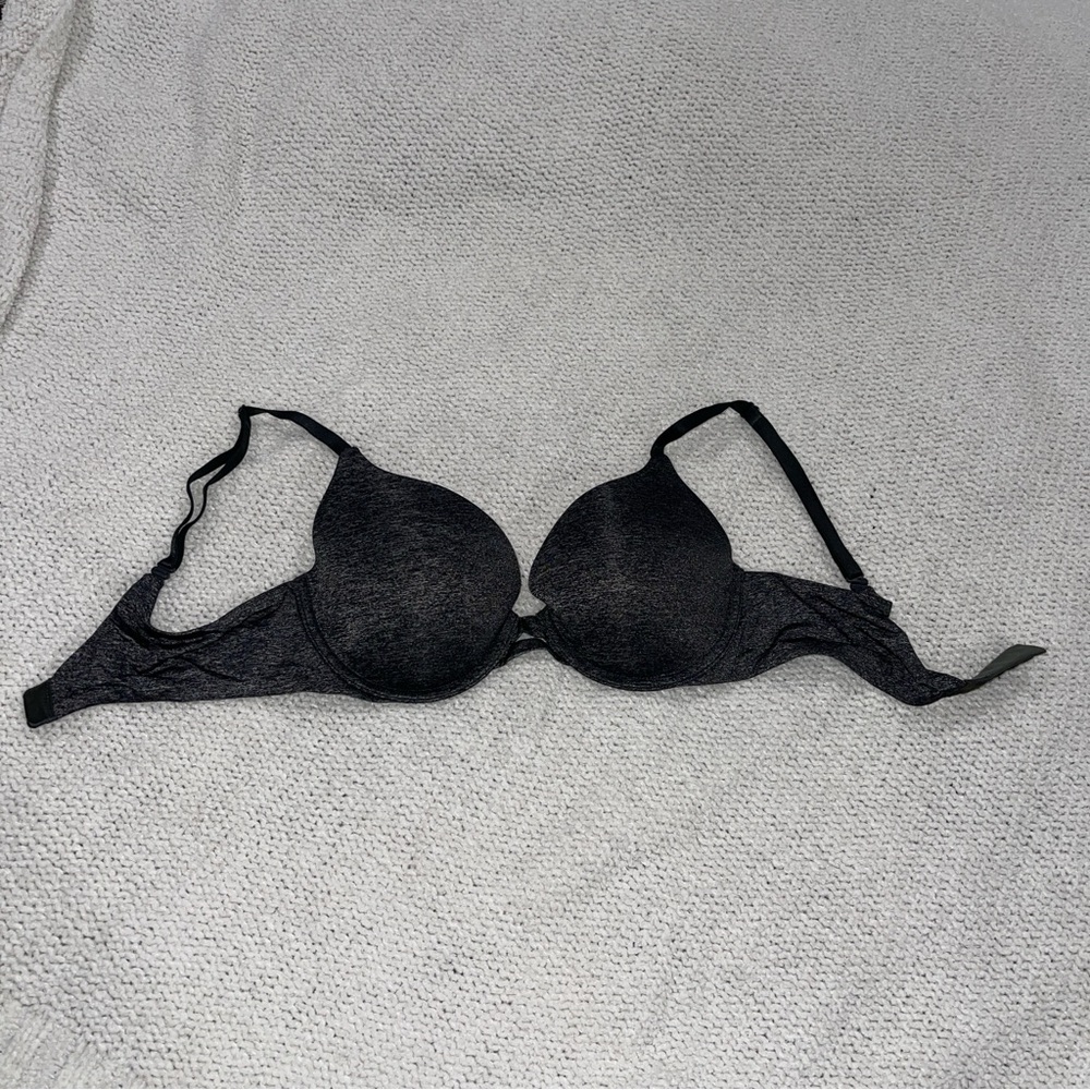 Victoria’s Secret Black push up Bra 34C
